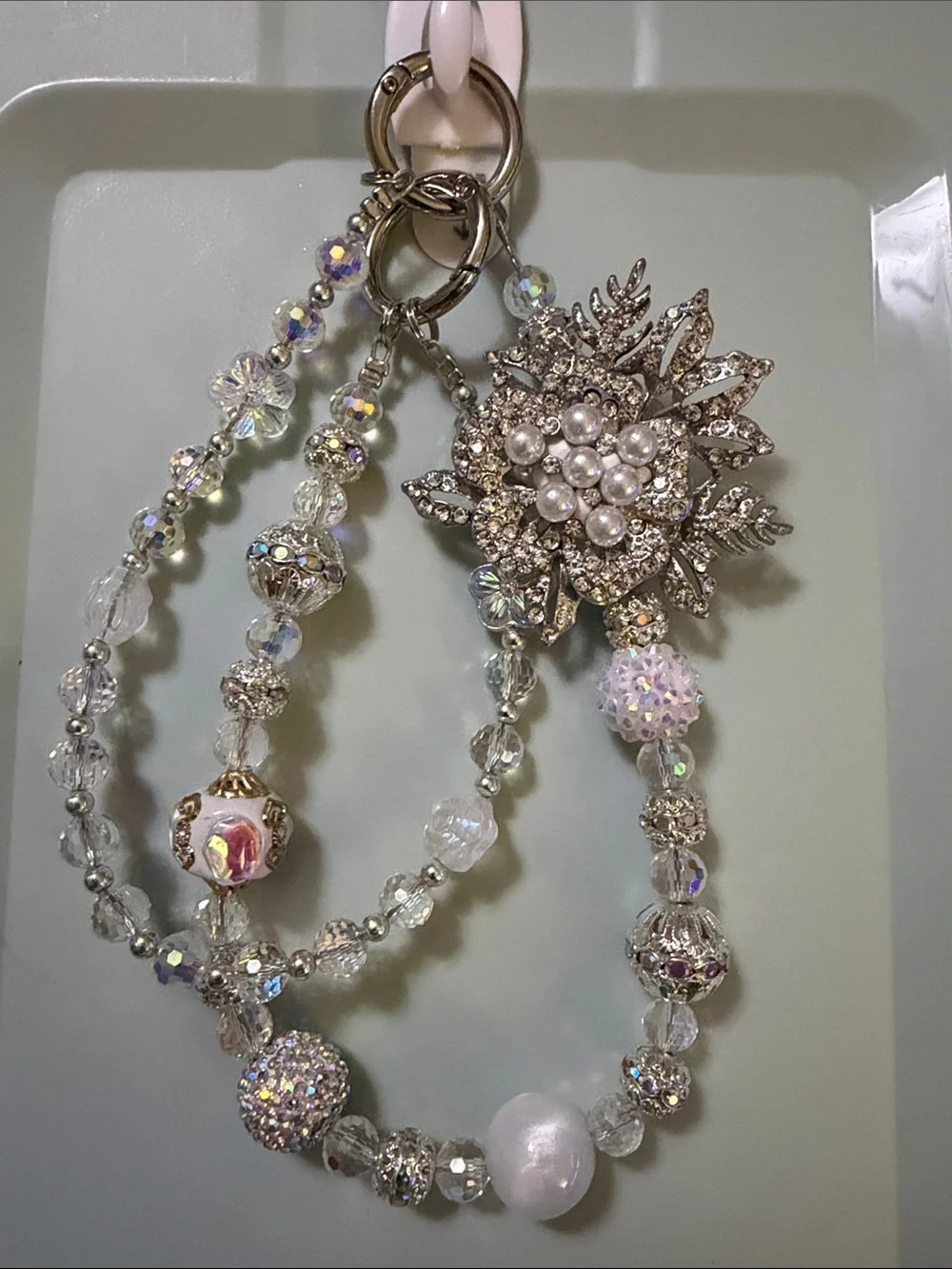 Crystal & Pearl Floral Cluster Bag Chain - White/Silver